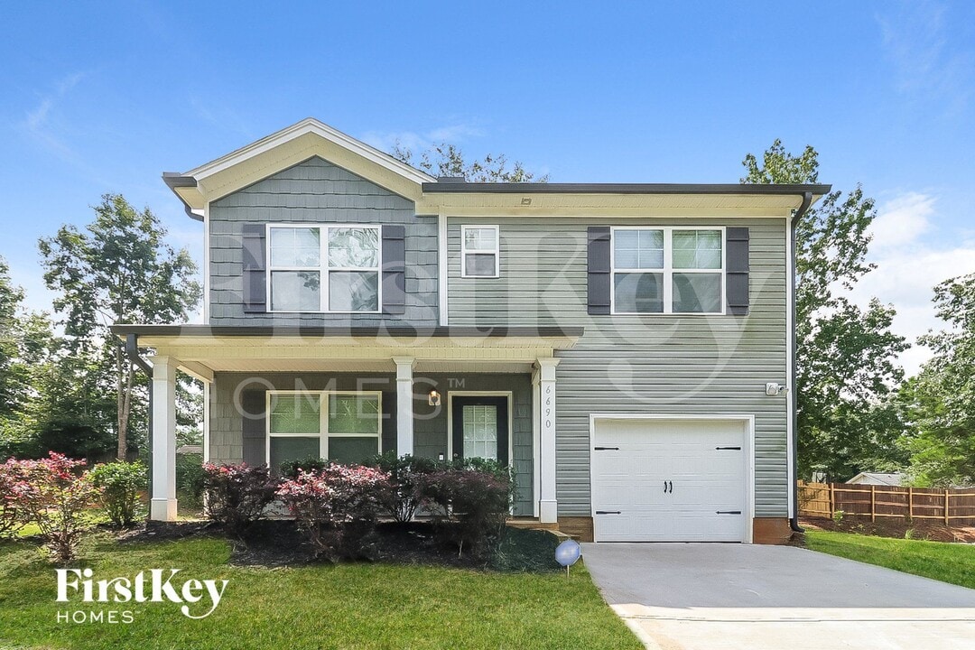 6690 Sawnee Way in Gainesville, GA - Building Photo