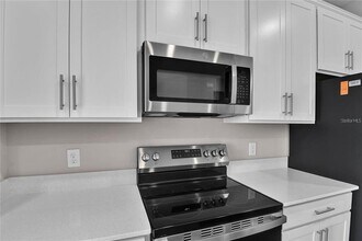 830 Ballantyne Dr in Lake Wales, FL - Building Photo - Building Photo