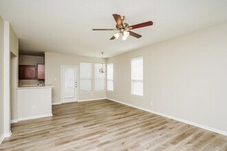 10345 Nantucket Dr in Providence Village, TX - Building Photo - Building Photo