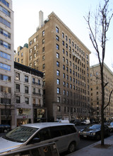 29 E 64th St in New York, NY - Building Photo - Building Photo