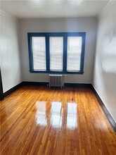 401 Ridgeway Ave in Rochester, NY - Building Photo - Building Photo