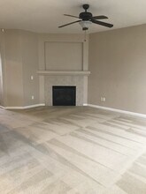 1213 Strawberry Ct in Merced, CA - Building Photo - Building Photo