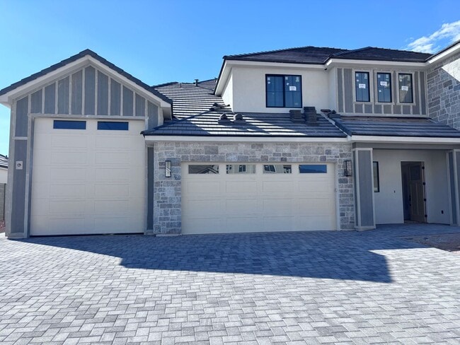 5337 W 2040 S in Hurricane, UT - Building Photo - Building Photo