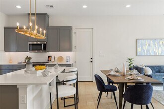3145 Chisholm Trail in Austin, TX - Building Photo - Building Photo