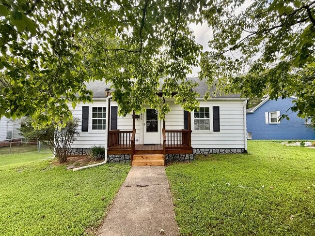 property at 417 Homewood Ave
