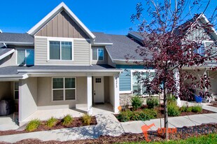 12272 S Macdill Ct in Herriman, UT - Building Photo