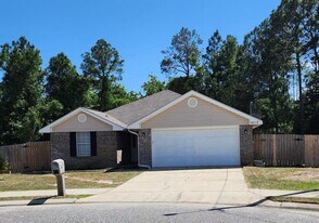 8617 Wilburn Cove in Navarre, FL - Building Photo