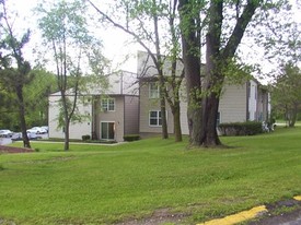 Holiday Acres Apartments