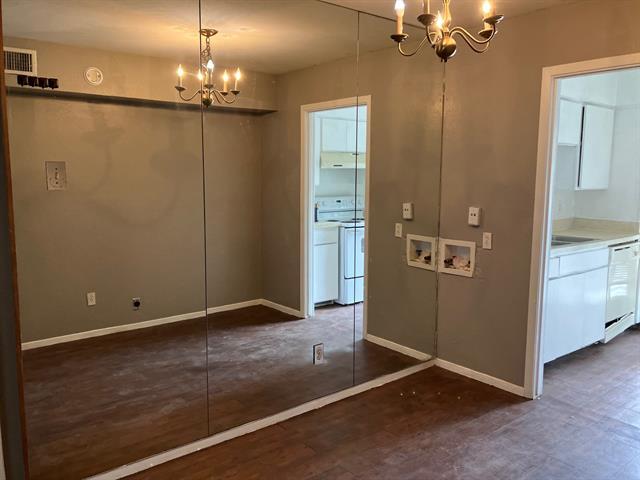 12888 Montfort Dr in Dallas, TX - Building Photo - Building Photo