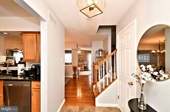 4530 Louise St Claire Dr in Doylestown, PA - Building Photo - Building Photo