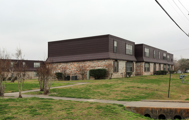 Sinton West Apartments in Sinton, TX - Building Photo - Building Photo