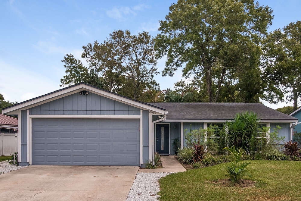 3013 Hampstead Dr in Jacksonville, FL - Building Photo