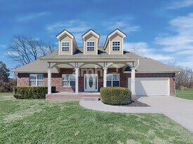 5412 Singh Ln in Corryton, TN - Building Photo