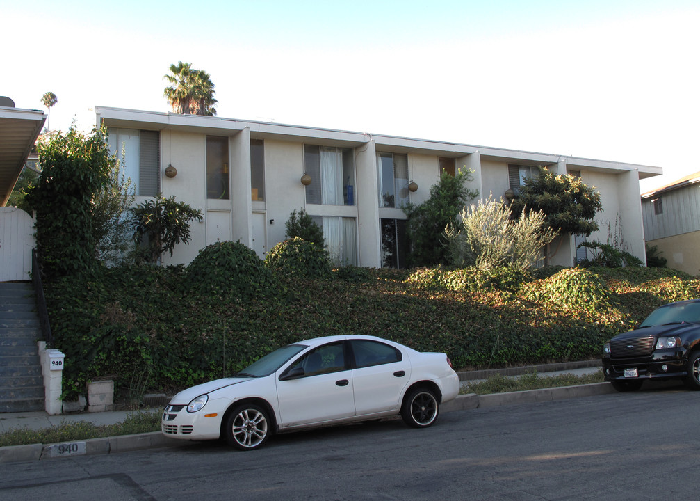 944 W Mabel Ave in Monterey Park, CA - Building Photo