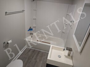 231 N Cherry St in Columbus, IN - Building Photo - Building Photo