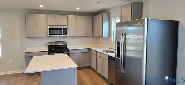 325 Wilson Crk Dr in Glen Allen, VA - Building Photo - Building Photo