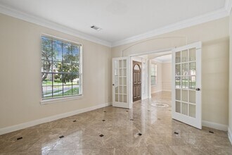 6026 Briar Hill Ct in Sugar Land, TX - Building Photo - Building Photo
