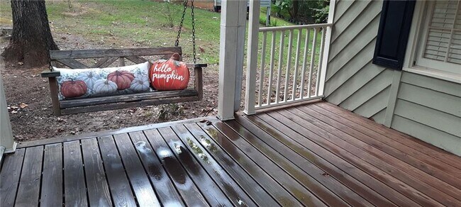 4472 Old Mabry Pl in Roswell, GA - Foto de edificio - Building Photo