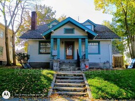 1737 W Tenth Ave in Spokane, WA - Building Photo