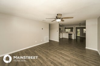 8107 Blue Finch Way in New Port Richey, FL - Foto de edificio - Building Photo