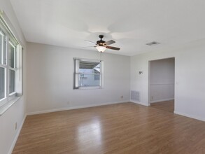 2196 SW Congress Blvd in Boynton Beach, FL - Building Photo - Building Photo