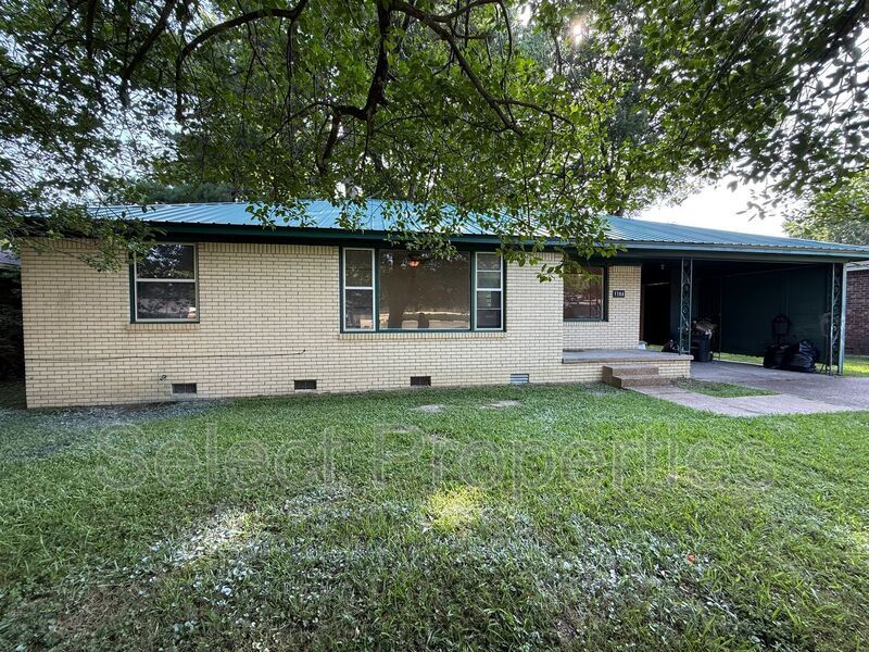 1104 S Gee St in Jonesboro, AR - Building Photo