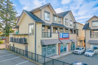 32059 Hillcrest Ave in Abbotsford, BC - Building Photo - Building Photo