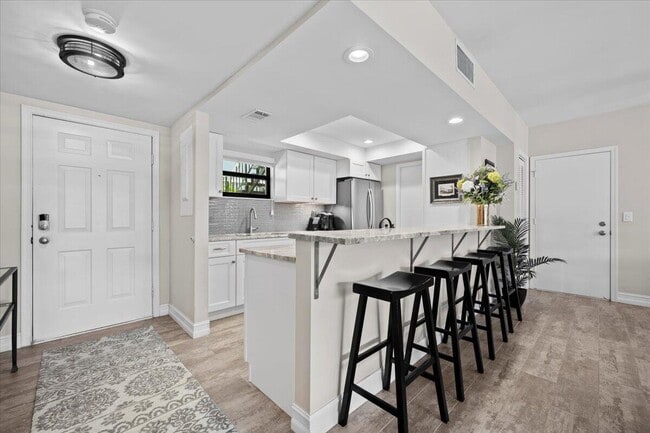 property at 11863 Wimbledon Cir