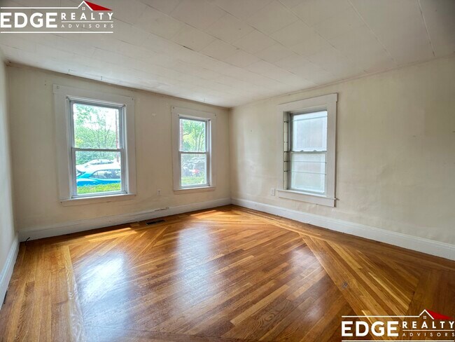 199 Mount Auburn St, Unit #1 in Cambridge, MA - Building Photo - Building Photo