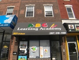 2631 W Girard Ave in Philadelphia, PA - Building Photo