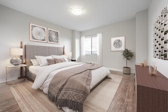 940 Commissioners Road East in London, ON - Building Photo - Building Photo