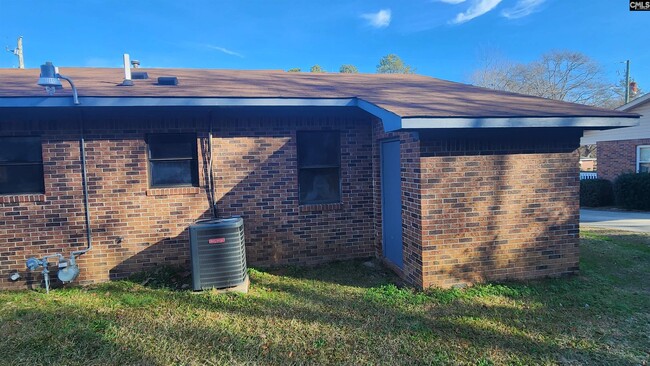 713 Humphrey St in Batesburg-leesville, SC - Building Photo - Building Photo