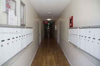 1542 Drexel Ave in Miami Beach, FL - Building Photo - Building Photo