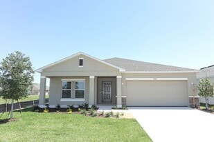 4557 Ranunculus St in Haines City, FL - Building Photo