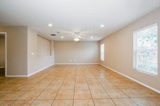 2643 Breezy Meadow Rd in Apopka, FL - Foto de edificio - Building Photo