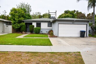 404 E Everett Pl in Orange, CA - Building Photo - Building Photo