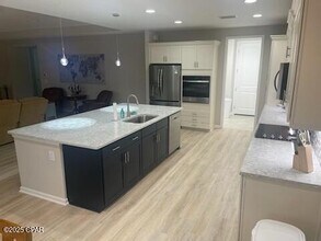 9431 Paradise Dr in Inlet Beach, FL - Foto de edificio - Building Photo