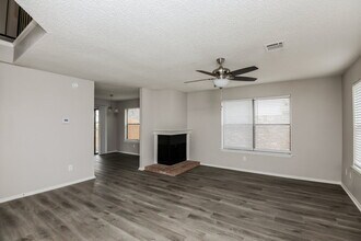 829 Wyndham Pl in Arlington, TX - Building Photo - Building Photo