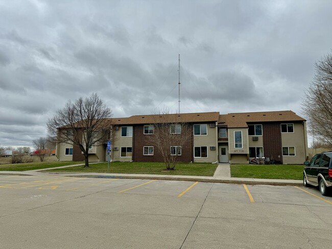 Northpark Apartments in Storm Lake, IA - Building Photo - Primary Photo