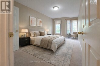 151 Townsgate Dr in Toronto, ON - Building Photo - Building Photo