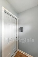 3237 Verdun Ave in Norfolk, VA - Building Photo - Building Photo