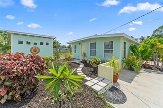 6470 64th Ave N in Pinellas Park, FL - Building Photo - Building Photo