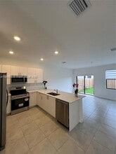 12725 SW 234th Ter in Homestead, FL - Building Photo - Building Photo