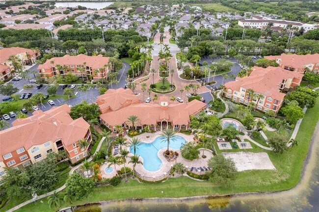 4706 SW 160th Ave in Miramar, FL - Building Photo - Building Photo