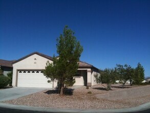 2496 Chasma Dr in Henderson, NV - Building Photo - Building Photo