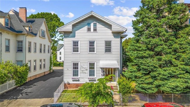 property at 27 Pearl St