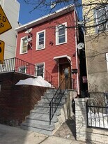 542 41st St in Union City, NJ - Building Photo