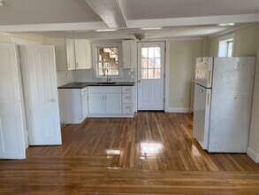 71 Hale St in Beverly, MA - Foto de edificio - Building Photo