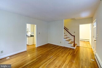 5808 Oxford Rd in Glen Echo, MD - Building Photo - Building Photo