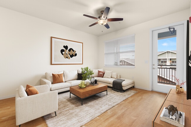 Willow Oak Villas in Chico, CA - Building Photo - Building Photo